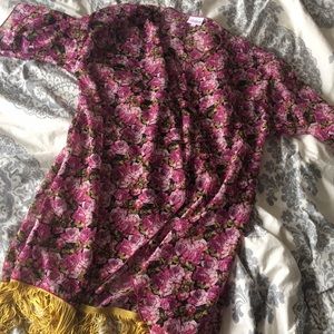 LuLaRoe floral Monroe kimono